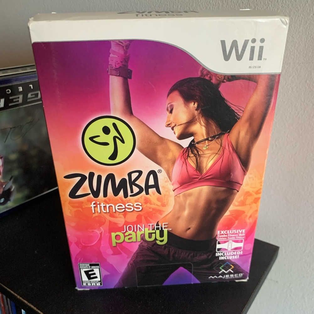 Brand New SEALED Zumba Fitness (Nintendo Wii, 2010) With Zumba Belt